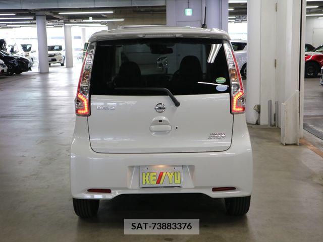 Nissan DAYZ 2016-02 396277-5