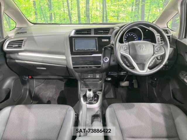 Honda FIT HYBRID 2019-07 270001-1