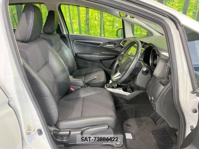Honda FIT HYBRID 2019-07 270001-8