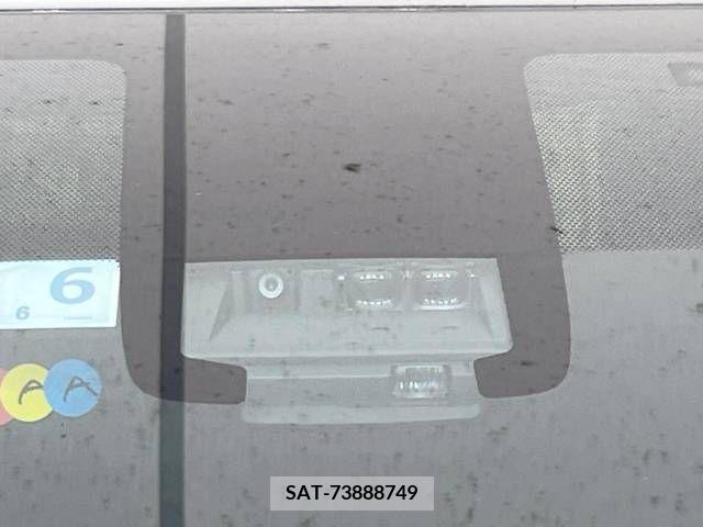 Toyota SIENTA 2021-06 384386-2