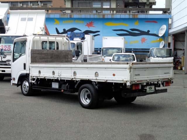 Mazda TITAN 2018-05 8030-1