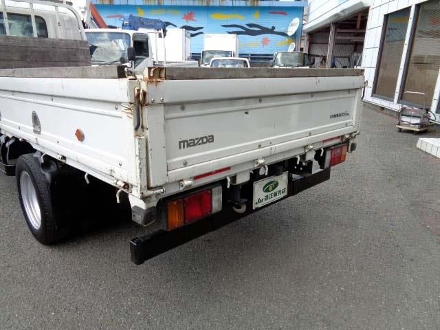 Mazda TITAN 2018-05 8030-18