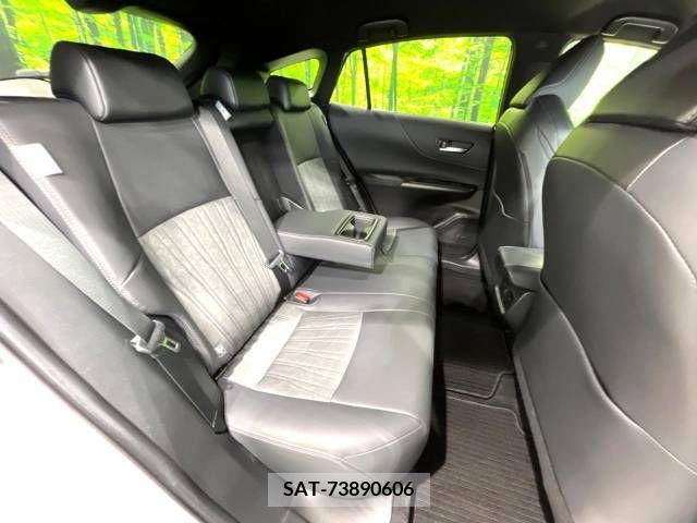 Toyota HARRIER 2022-06 273262-9
