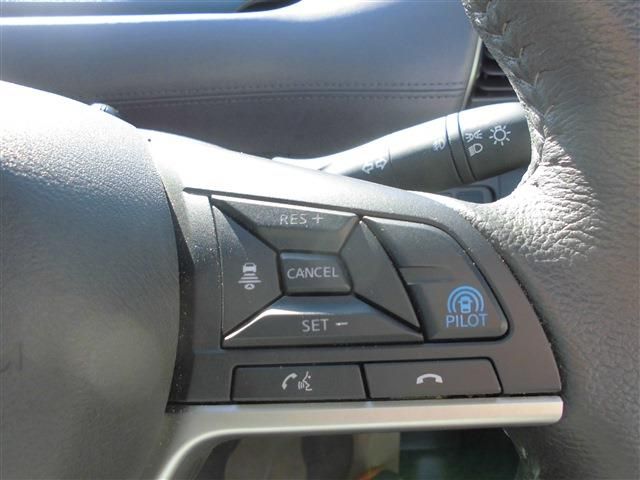 Nissan SERENA 2020-11 182215-20