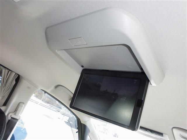Nissan SERENA 2020-11 182215-23