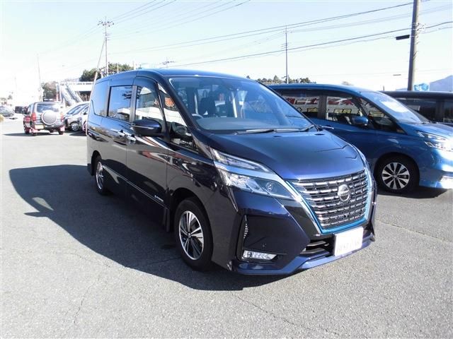 Nissan SERENA 2020-11 182215-1