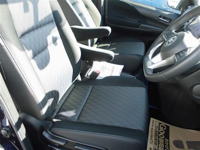 Nissan SERENA 2020-11 182215-8