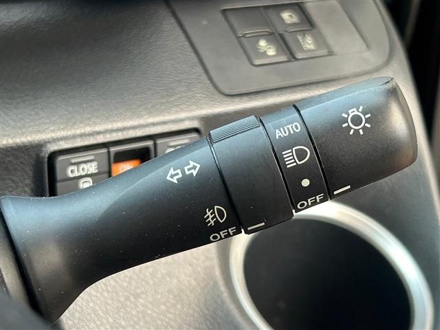 Toyota SIENTA 2018-03 196021-12