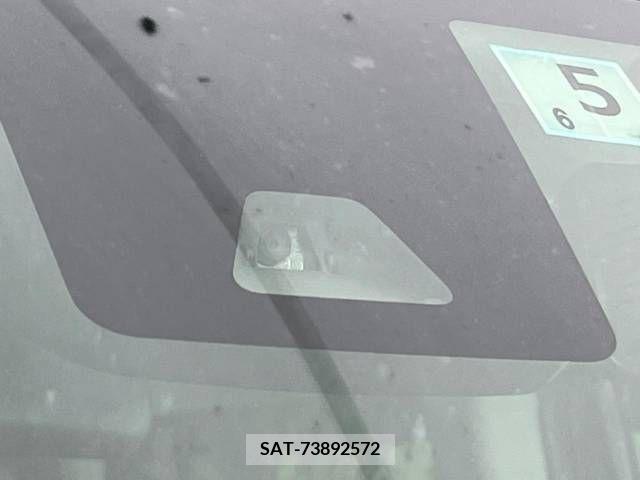 Toyota ROOMY 2017-05 222443-5