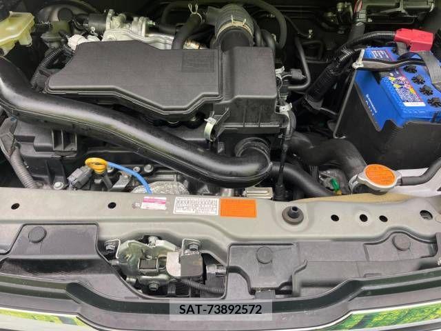 Toyota ROOMY 2017-05 222443-18