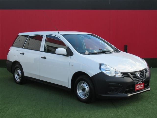 Nissan NV150 AD 2021-03 183310-22