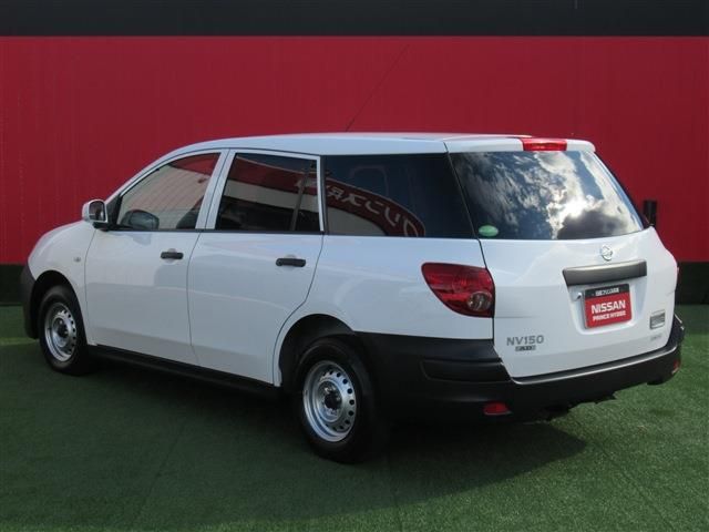 Nissan NV150 AD 2021-03 183310-1