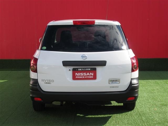 Nissan NV150 AD 2021-03 183310-26