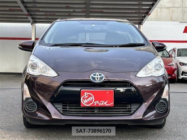 Toyota AQUA 2016-03 389280-1