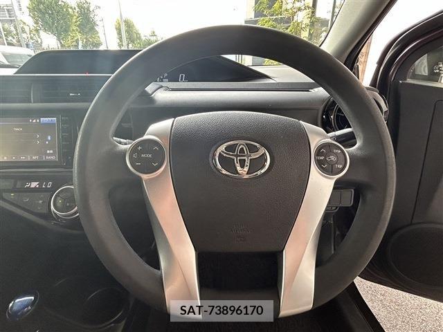Toyota AQUA 2016-03 389280-12