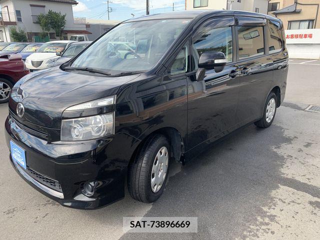 Toyota VOXY 2010-03 200941-5