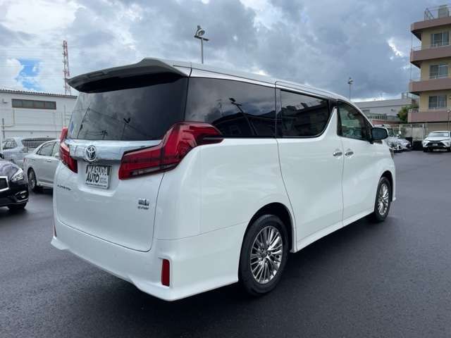 Toyota ALPHARD HYBRID 2021-08 7238-3
