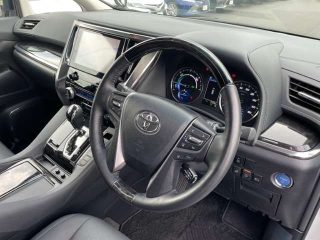 Toyota ALPHARD HYBRID 2021-08 7238-7