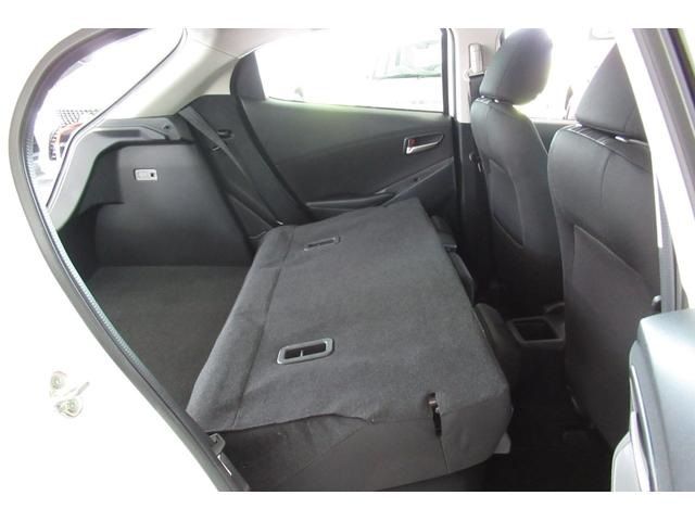 Mazda MAZDA2 2021-10 11119-12