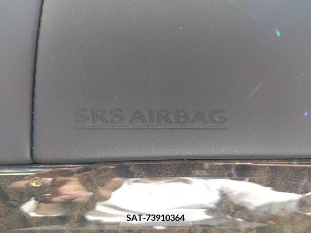 Lexus LS 2011-05 388315-18