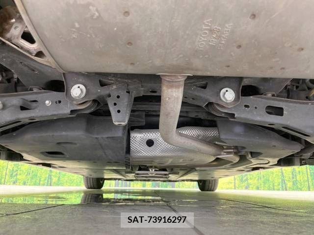 Toyota PRIUS 2016-05 348174-19