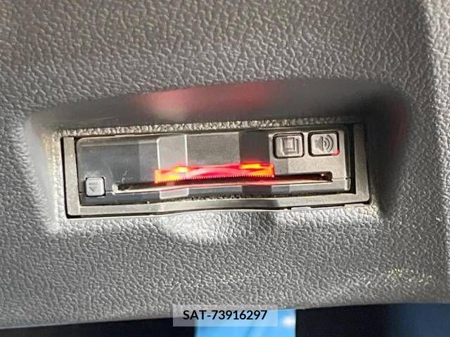 Toyota PRIUS 2016-05 348174-3