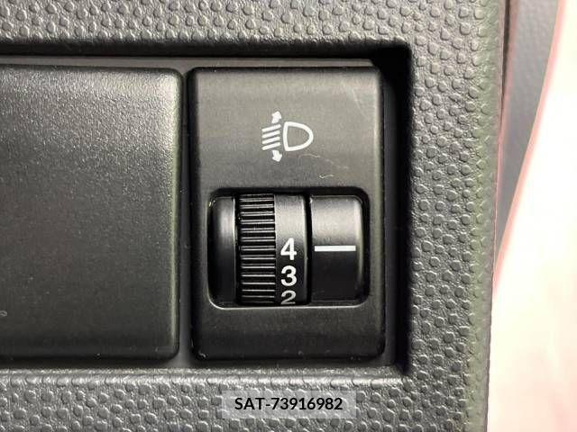 Suzuki LAPIN 2011-05 260999-7