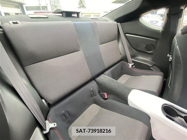 Subaru BRZ 2013-01 320867-13