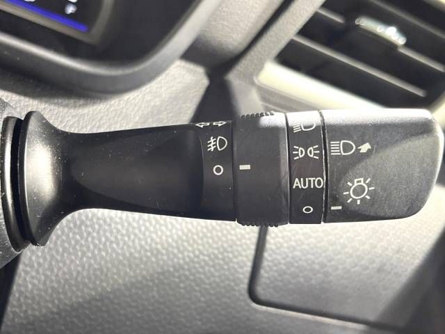 Toyota ROOMY 2019-06 181681-7