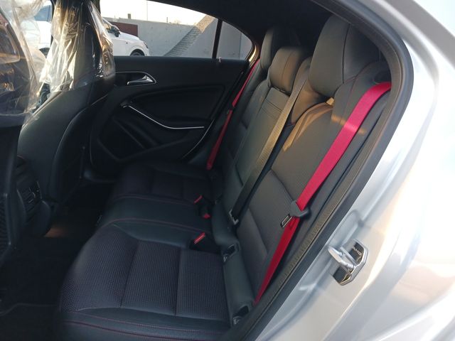 Amg A-Class 2016-03 18749-24