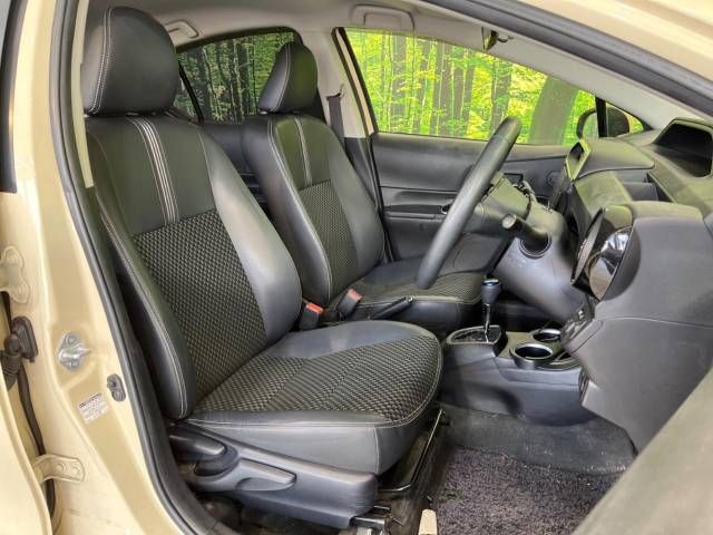Toyota AQUA 2017-07 184096-8