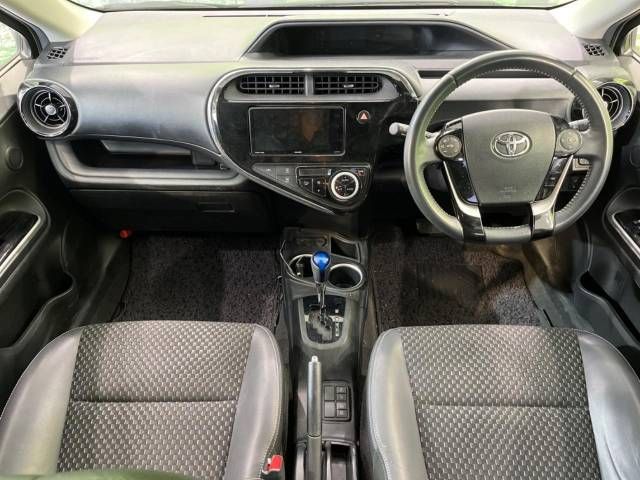 Toyota AQUA 2017-07 184096-1