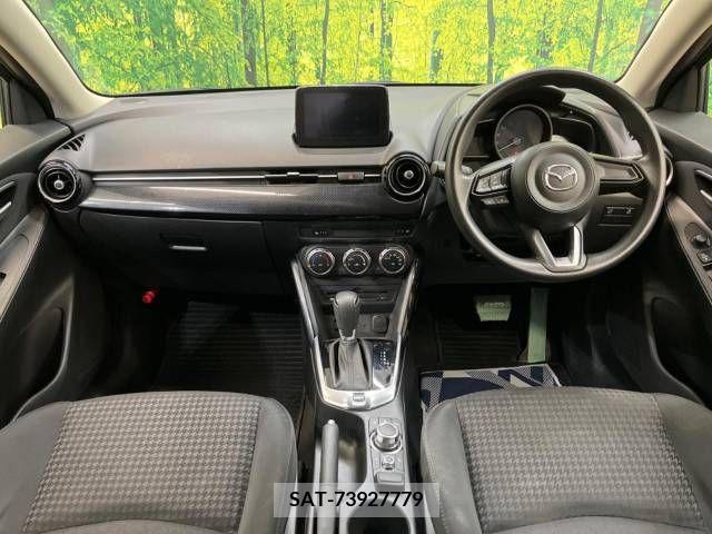 Mazda DEMIO 2017-05 296648-1