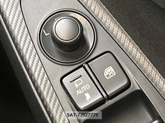 Mazda DEMIO 2017-05 296648-6