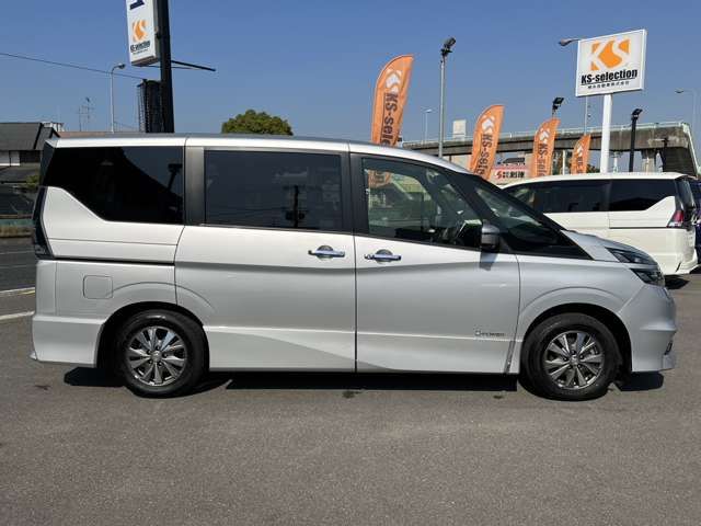 Nissan SERENA 2018-08 188227-5