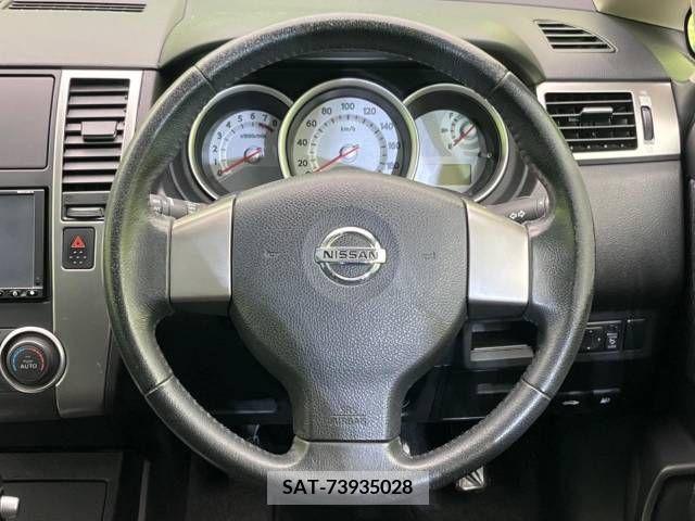 Nissan TIIDA 2012-06 252188-11