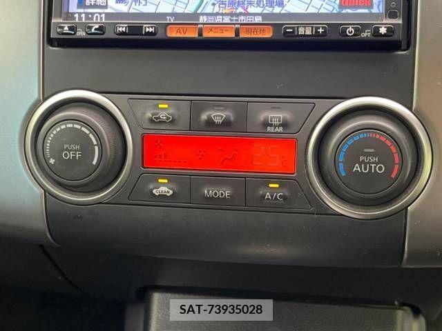 Nissan TIIDA 2012-06 252188-7