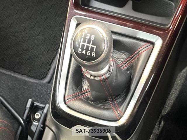 Suzuki SWIFT 2021-04 320838-7
