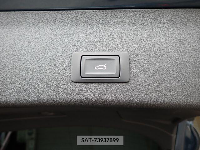 Audi A4 2016-04 389429-21