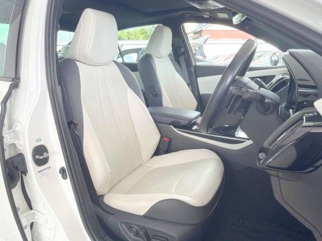 Toyota CROWN SEDAN 2018-09 8634-10