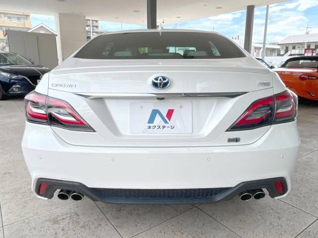 Toyota CROWN SEDAN 2018-09 8634-19