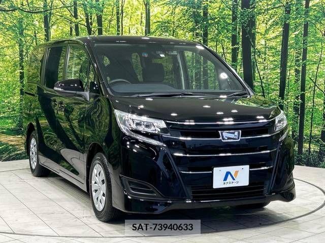Toyota NOAH 2021-04 279536-17