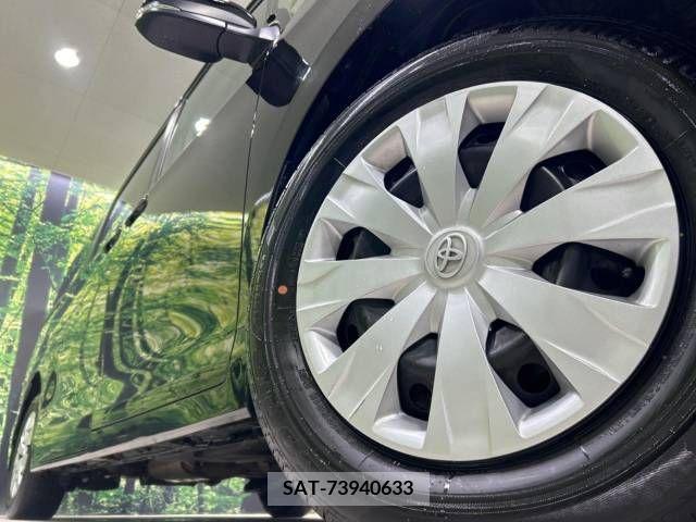 Toyota NOAH 2021-04 279536-13
