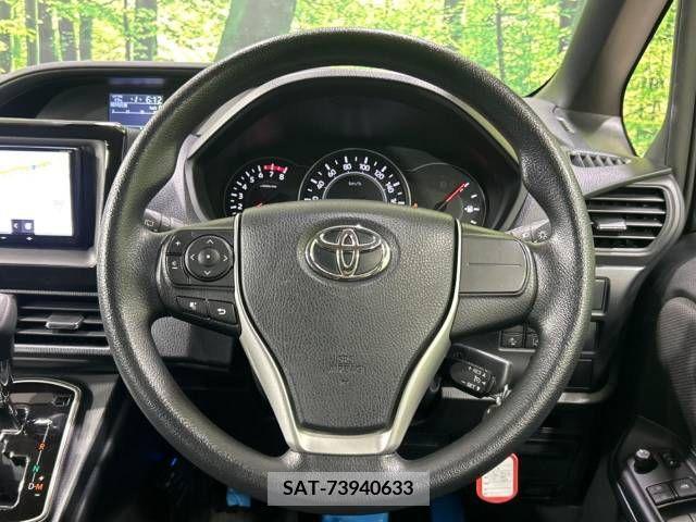 Toyota NOAH 2021-04 279536-12