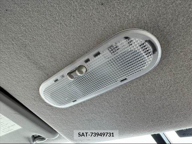 Nissan MARCH 2012-10 276225-25