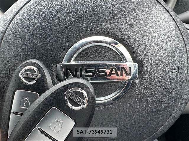 Nissan MARCH 2012-10 276225-3