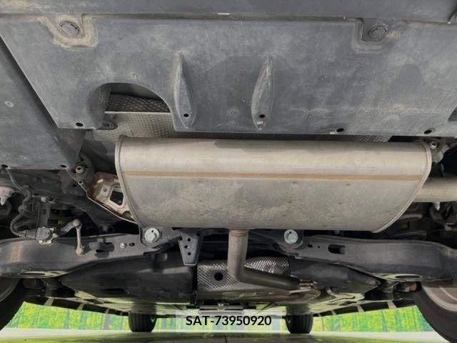 Toyota PRIUS 2018-11 218666-19