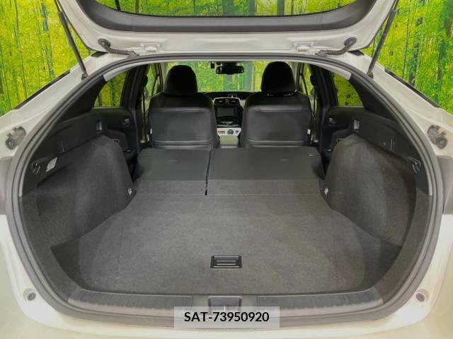 Toyota PRIUS 2018-11 218666-10