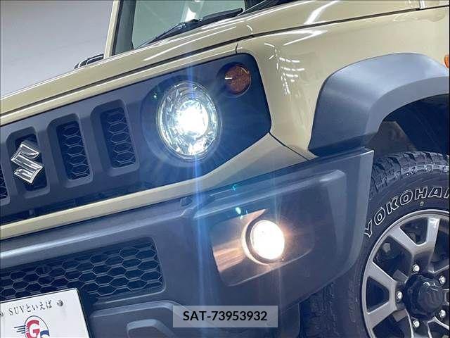 Suzuki JIMNY SIERRA 2021-04 332149-9