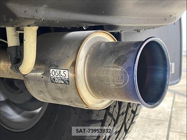 Suzuki JIMNY SIERRA 2021-04 332149-5